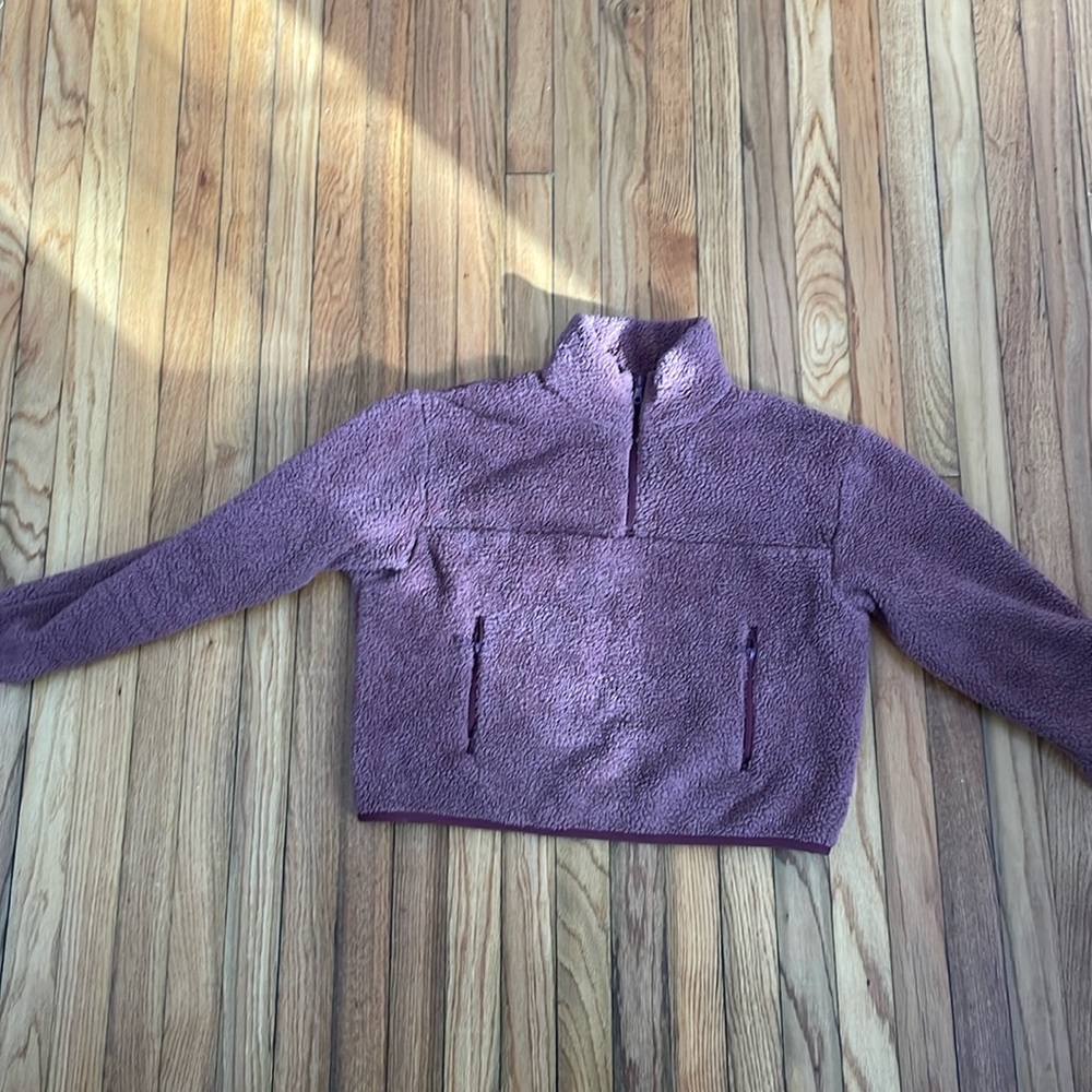 Girlfriend collective cropped half zip sweatshirt